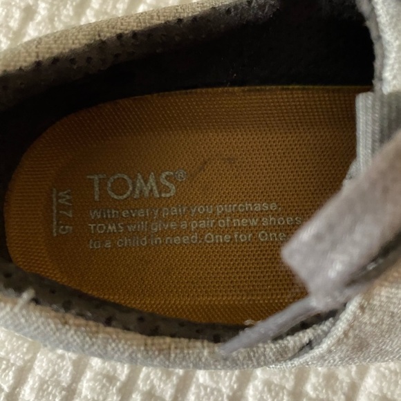 Toms Women’s Del Ray Shoes - Picture 9 of 10